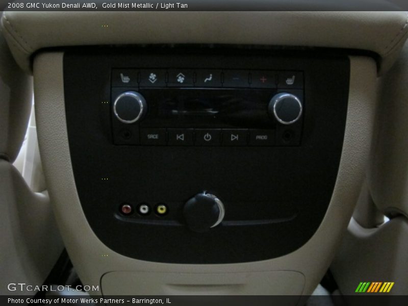 Gold Mist Metallic / Light Tan 2008 GMC Yukon Denali AWD