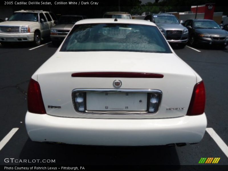 Cotillion White / Dark Gray 2005 Cadillac DeVille Sedan