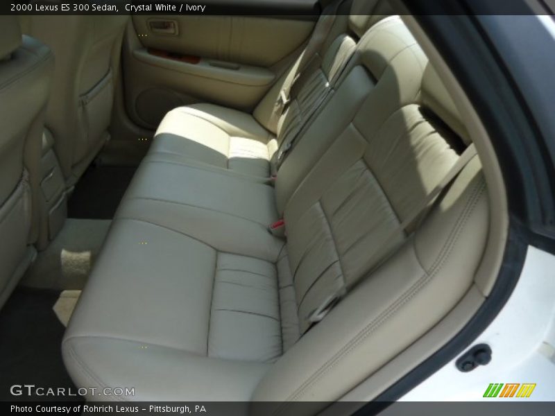 Crystal White / Ivory 2000 Lexus ES 300 Sedan