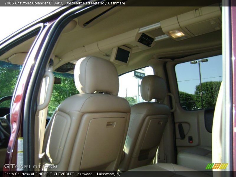 Bordeaux Red Metallic / Cashmere 2006 Chevrolet Uplander LT AWD