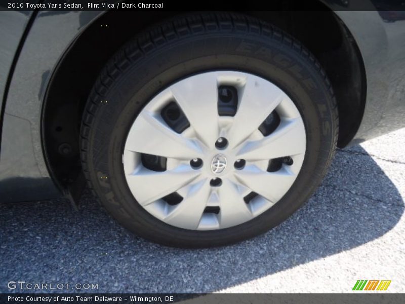 Flint Mica / Dark Charcoal 2010 Toyota Yaris Sedan