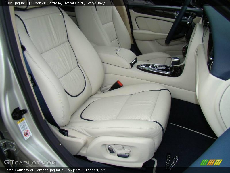 Astral Gold / Ivory/Navy 2009 Jaguar XJ Super V8 Portfolio
