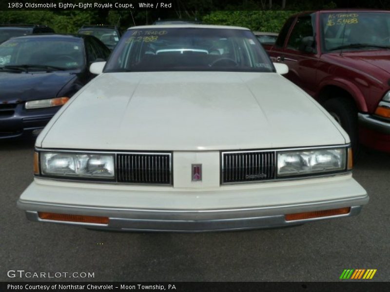 White / Red 1989 Oldsmobile Eighty-Eight Royale Coupe