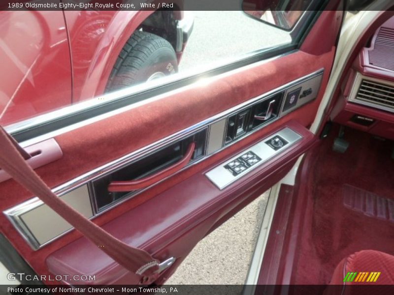 Door Panel of 1989 Eighty-Eight Royale Coupe