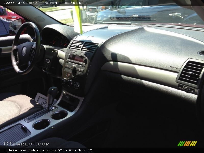 Red Jewel Tintcoat / Black 2009 Saturn Outlook XE