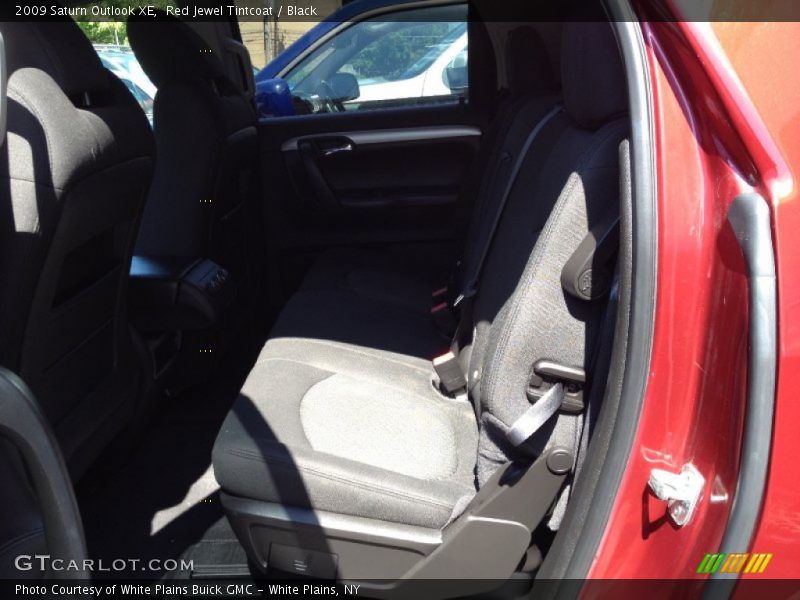 Red Jewel Tintcoat / Black 2009 Saturn Outlook XE