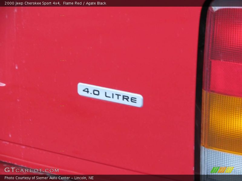 Flame Red / Agate Black 2000 Jeep Cherokee Sport 4x4