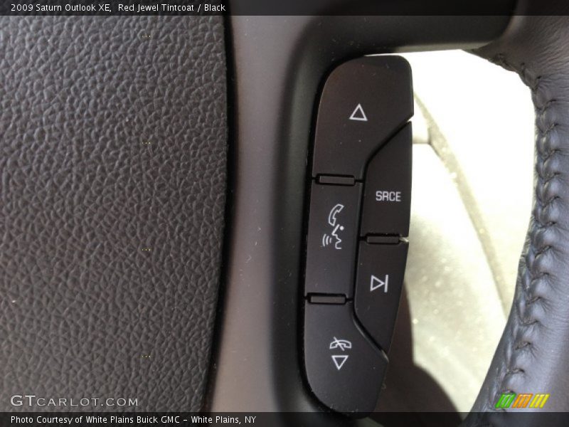 Red Jewel Tintcoat / Black 2009 Saturn Outlook XE