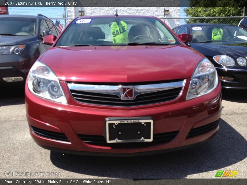 Berry Red / Gray 2007 Saturn Aura XE