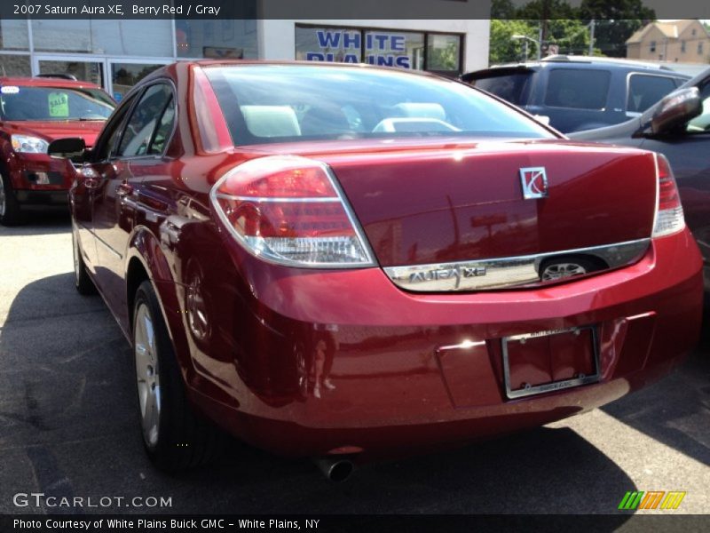 Berry Red / Gray 2007 Saturn Aura XE