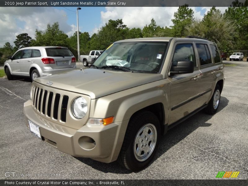 Light Sandstone Metallic / Dark Slate Gray 2010 Jeep Patriot Sport