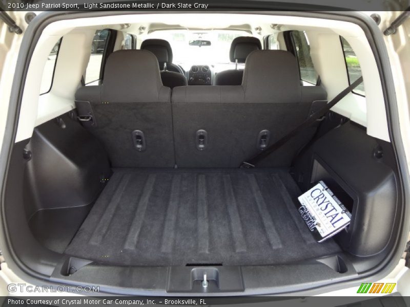 Light Sandstone Metallic / Dark Slate Gray 2010 Jeep Patriot Sport