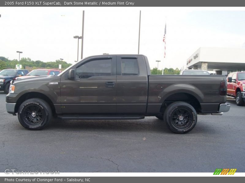 Dark Stone Metallic / Medium Flint Grey 2005 Ford F150 XLT SuperCab