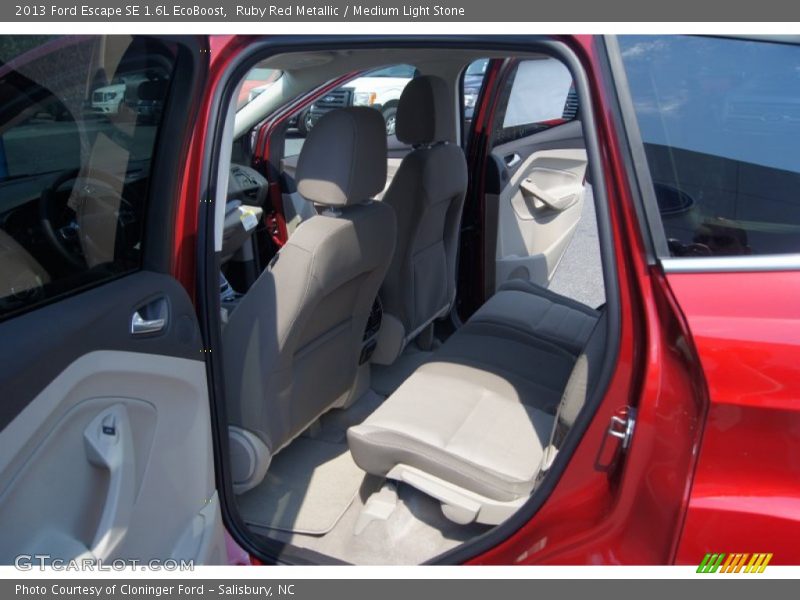 Ruby Red Metallic / Medium Light Stone 2013 Ford Escape SE 1.6L EcoBoost