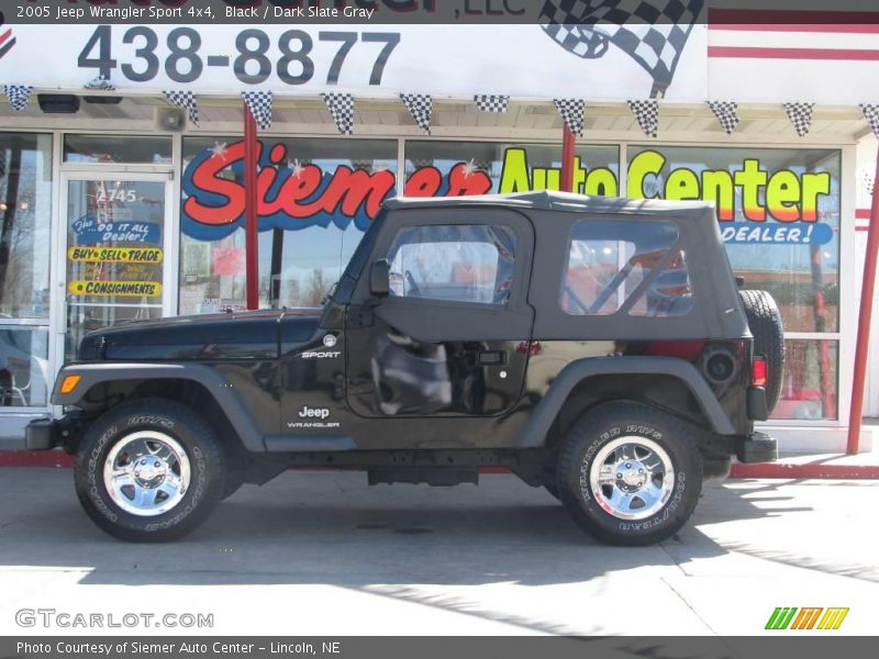 Black / Dark Slate Gray 2005 Jeep Wrangler Sport 4x4
