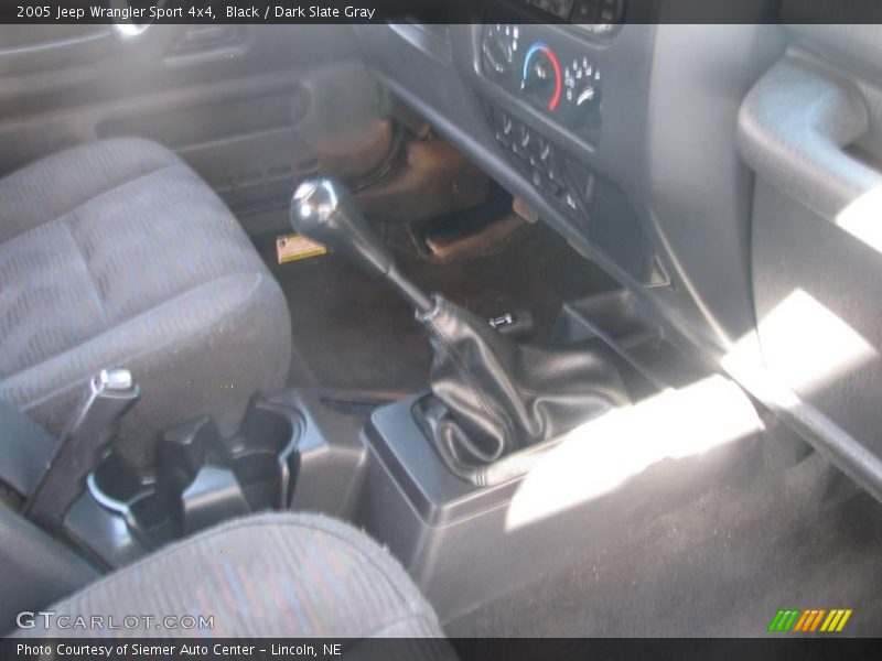 Black / Dark Slate Gray 2005 Jeep Wrangler Sport 4x4