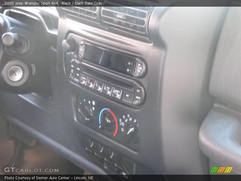Black / Dark Slate Gray 2005 Jeep Wrangler Sport 4x4