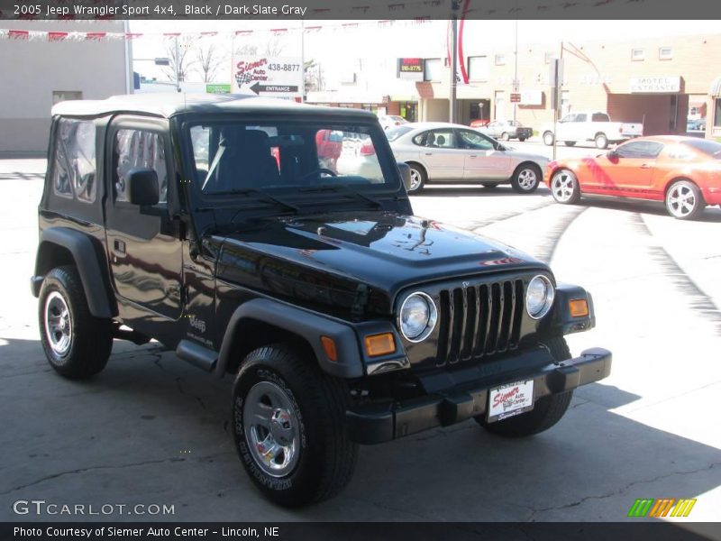 Black / Dark Slate Gray 2005 Jeep Wrangler Sport 4x4