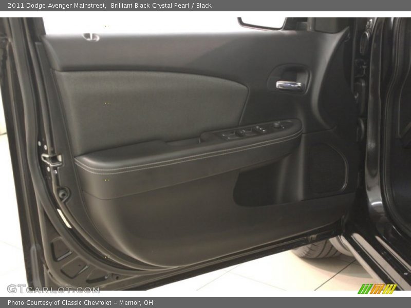Brilliant Black Crystal Pearl / Black 2011 Dodge Avenger Mainstreet