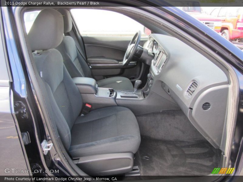 Blackberry Pearl / Black 2011 Dodge Charger Rallye