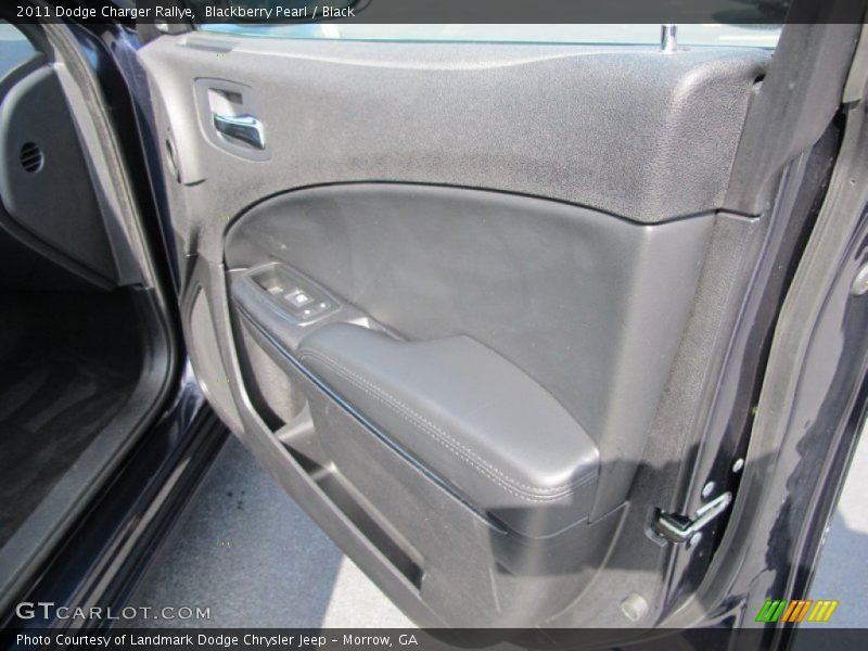 Blackberry Pearl / Black 2011 Dodge Charger Rallye
