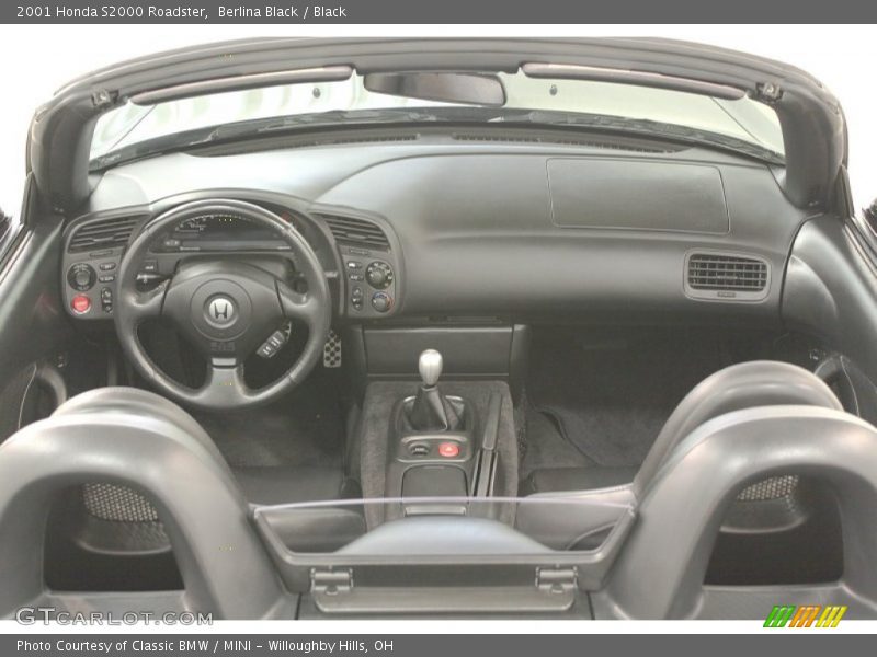 Berlina Black / Black 2001 Honda S2000 Roadster
