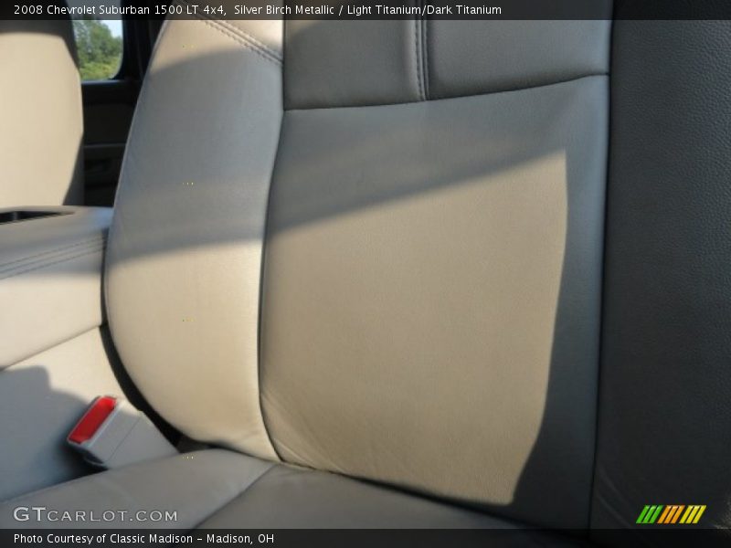 Silver Birch Metallic / Light Titanium/Dark Titanium 2008 Chevrolet Suburban 1500 LT 4x4
