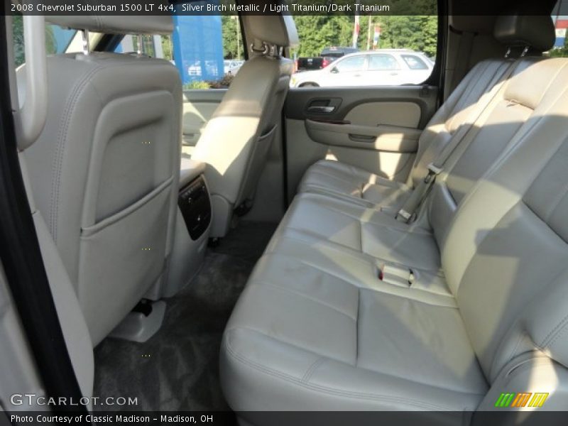 Silver Birch Metallic / Light Titanium/Dark Titanium 2008 Chevrolet Suburban 1500 LT 4x4