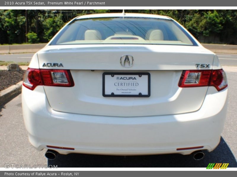 Premium White Pearl / Parchment 2010 Acura TSX Sedan