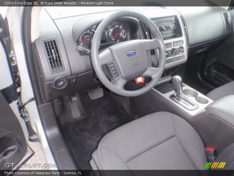 Brilliant Silver Metallic / Medium Light Stone 2009 Ford Edge SE