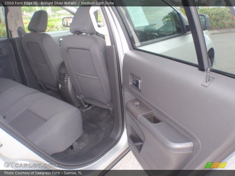 Brilliant Silver Metallic / Medium Light Stone 2009 Ford Edge SE