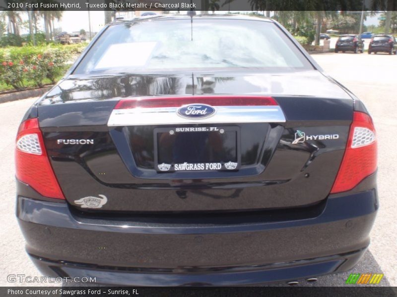 Tuxedo Black Metallic / Charcoal Black 2010 Ford Fusion Hybrid