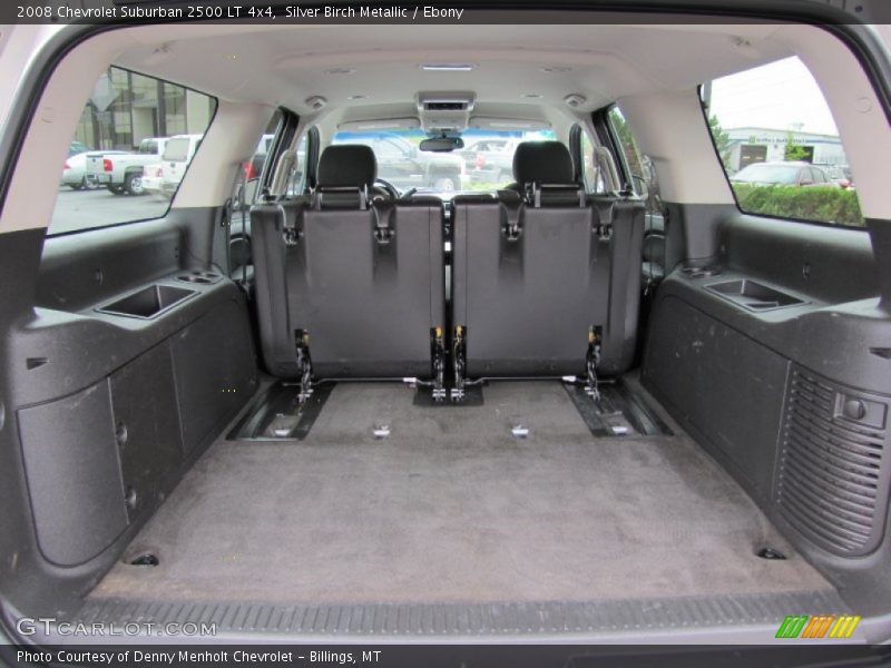  2008 Suburban 2500 LT 4x4 Trunk