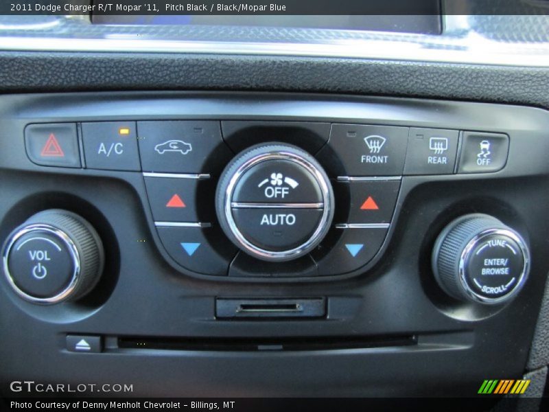 Controls of 2011 Charger R/T Mopar '11