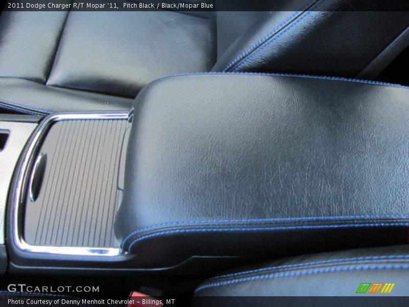 Pitch Black / Black/Mopar Blue 2011 Dodge Charger R/T Mopar '11