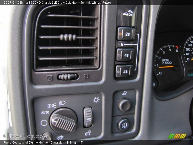Summit White / Pewter 2007 GMC Sierra 3500HD Classic SLE Crew Cab 4x4