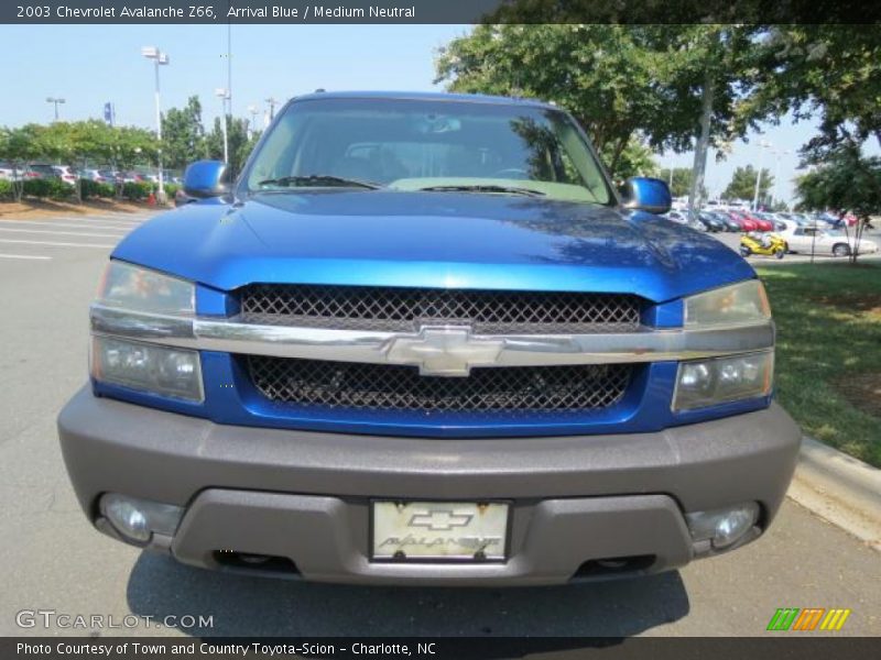 Arrival Blue / Medium Neutral 2003 Chevrolet Avalanche Z66