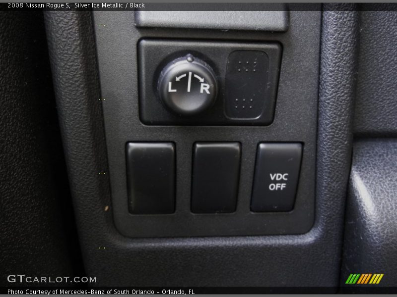 Silver Ice Metallic / Black 2008 Nissan Rogue S
