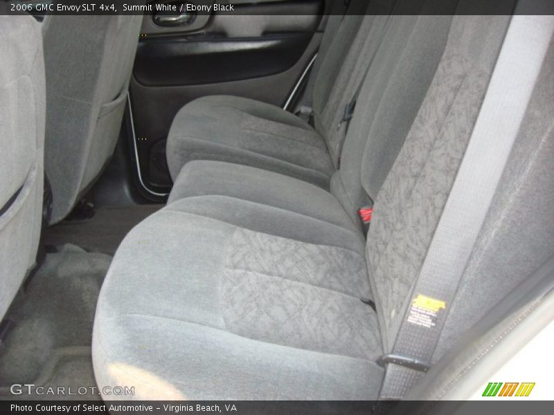 Summit White / Ebony Black 2006 GMC Envoy SLT 4x4