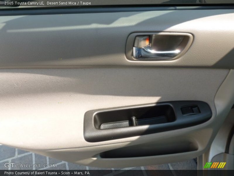 Desert Sand Mica / Taupe 2005 Toyota Camry LE