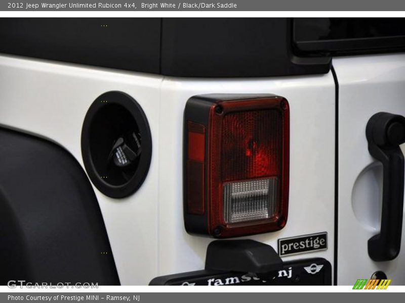 Bright White / Black/Dark Saddle 2012 Jeep Wrangler Unlimited Rubicon 4x4