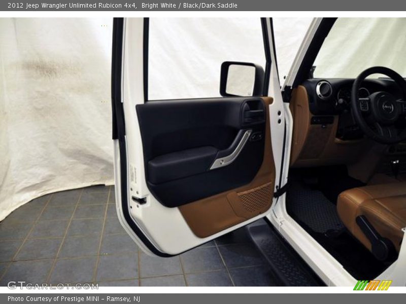 Bright White / Black/Dark Saddle 2012 Jeep Wrangler Unlimited Rubicon 4x4