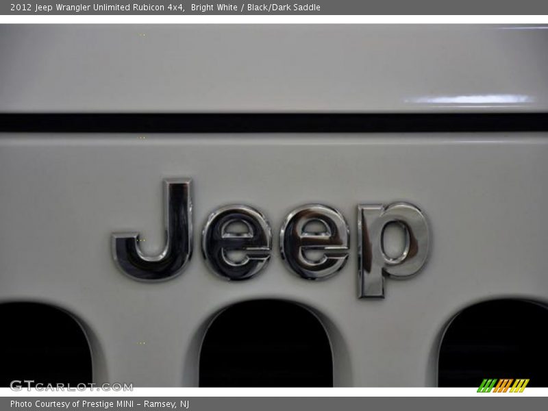 Bright White / Black/Dark Saddle 2012 Jeep Wrangler Unlimited Rubicon 4x4