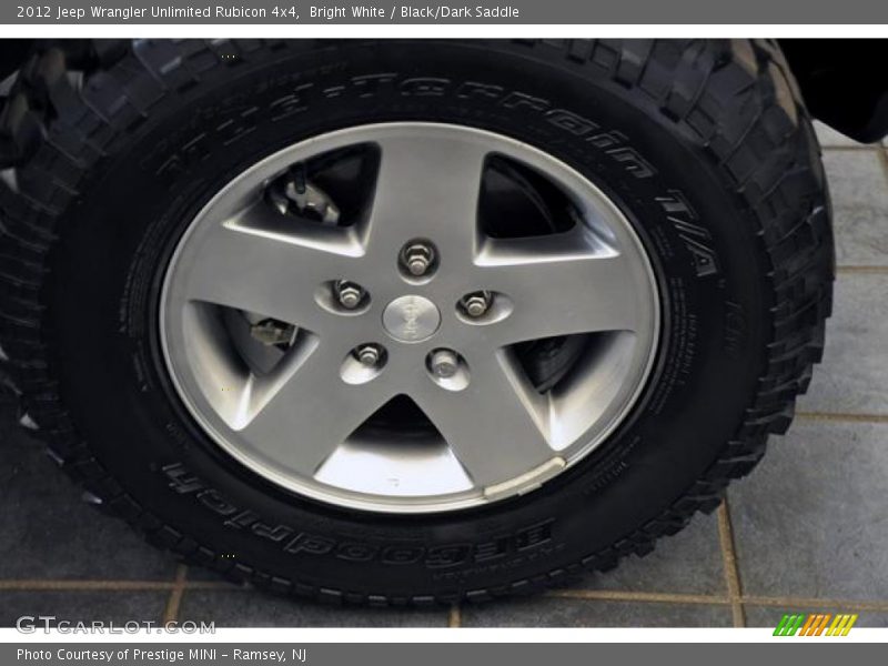 Bright White / Black/Dark Saddle 2012 Jeep Wrangler Unlimited Rubicon 4x4