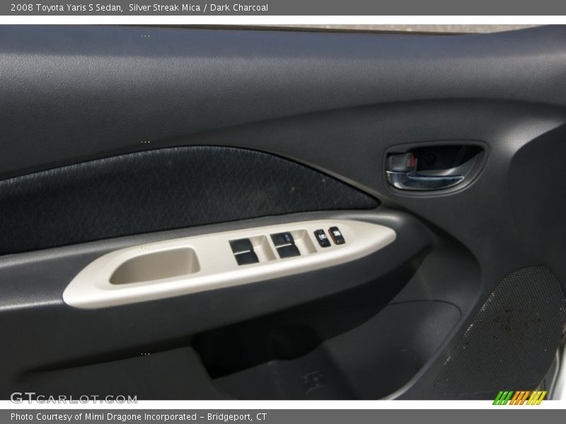 Silver Streak Mica / Dark Charcoal 2008 Toyota Yaris S Sedan