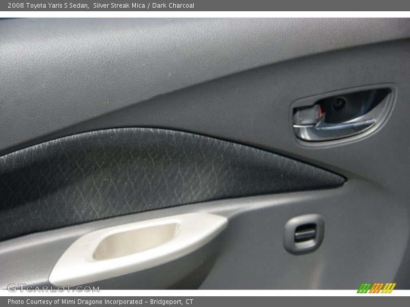 Silver Streak Mica / Dark Charcoal 2008 Toyota Yaris S Sedan