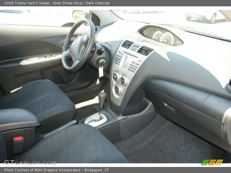 Silver Streak Mica / Dark Charcoal 2008 Toyota Yaris S Sedan