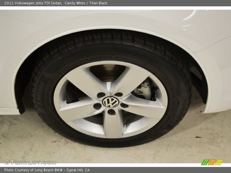 Candy White / Titan Black 2011 Volkswagen Jetta TDI Sedan