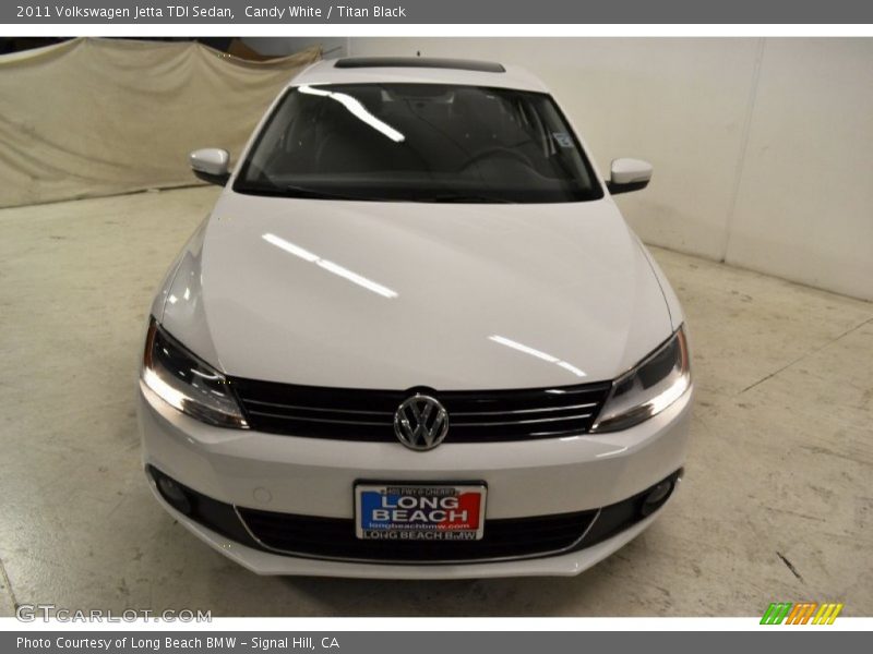 Candy White / Titan Black 2011 Volkswagen Jetta TDI Sedan