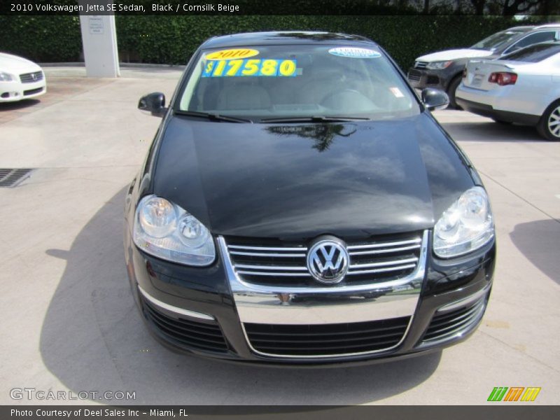Black / Cornsilk Beige 2010 Volkswagen Jetta SE Sedan